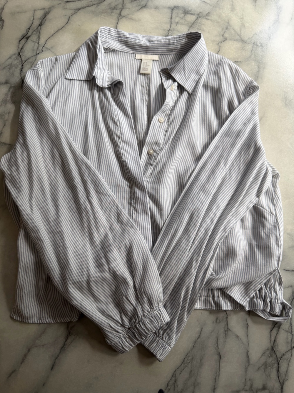 H&M Women’s Light Gray and White Striped Casual Button-Down Shirt, SZ 10